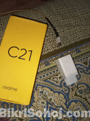 Realme c21